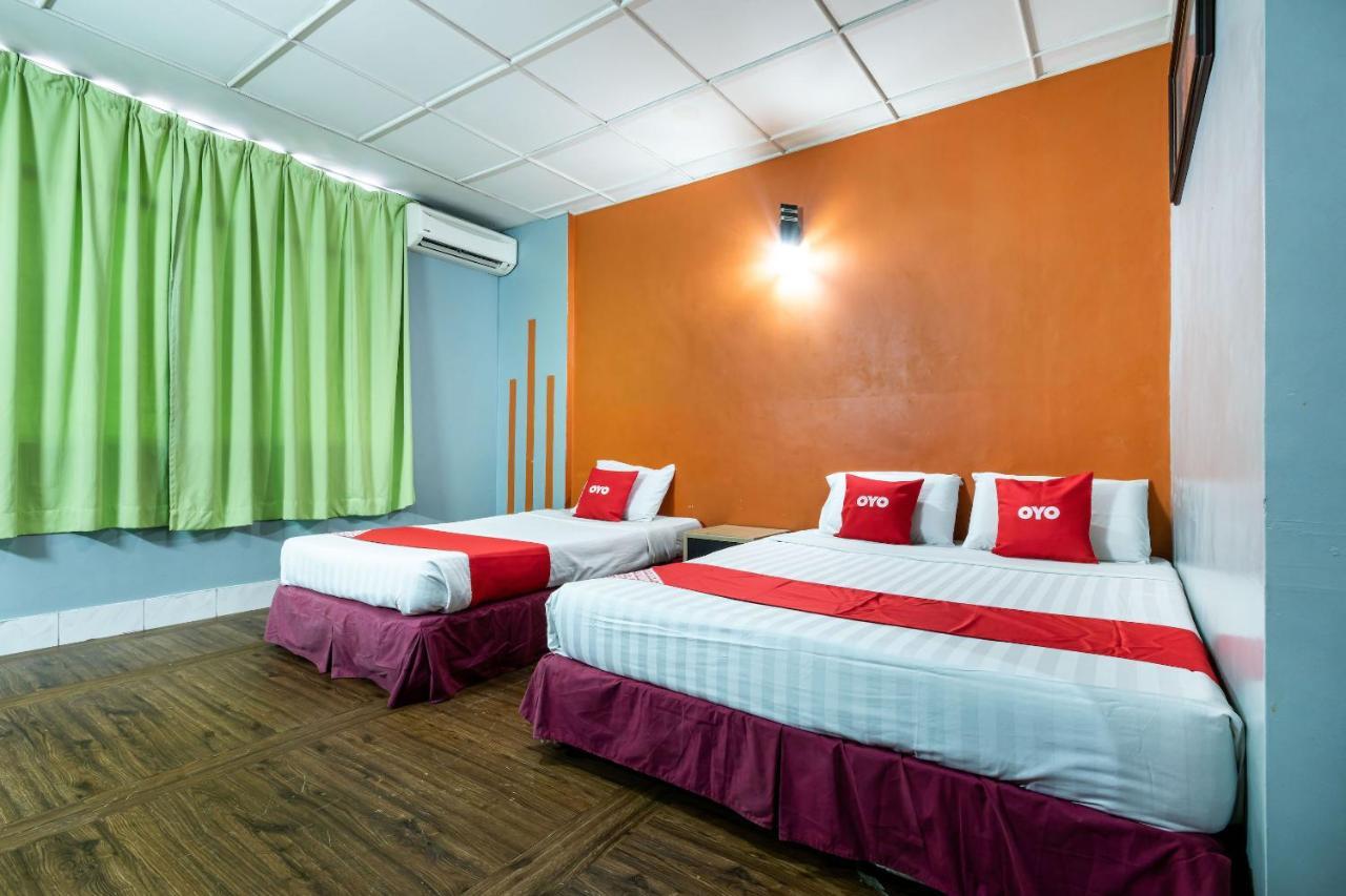 Oyo 89997 Kurnia Hotel Tawau Exterior foto